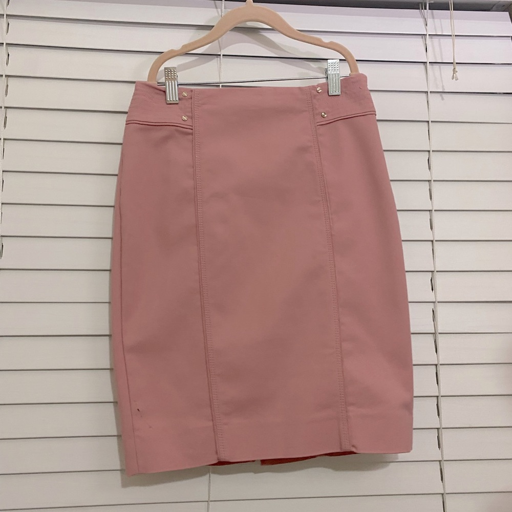 Coral pink pencil skirt